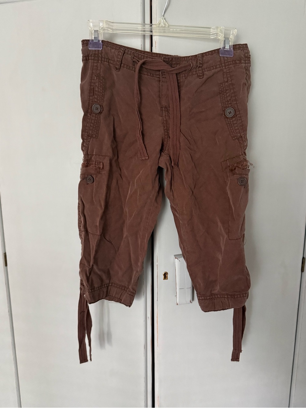 Casual Cargo Capris in Dusty Brown